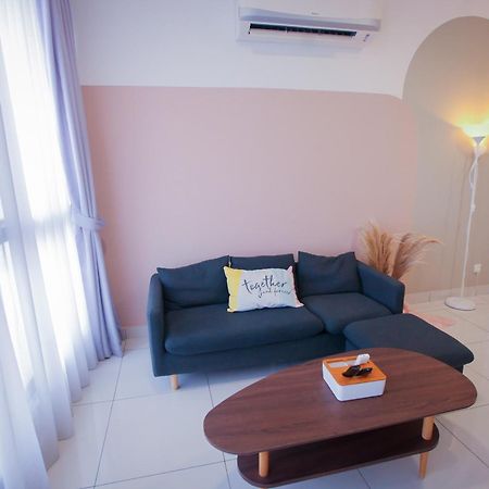Econest Apartment By The One - Educity Nusajaya Nusajaya  Exterior foto