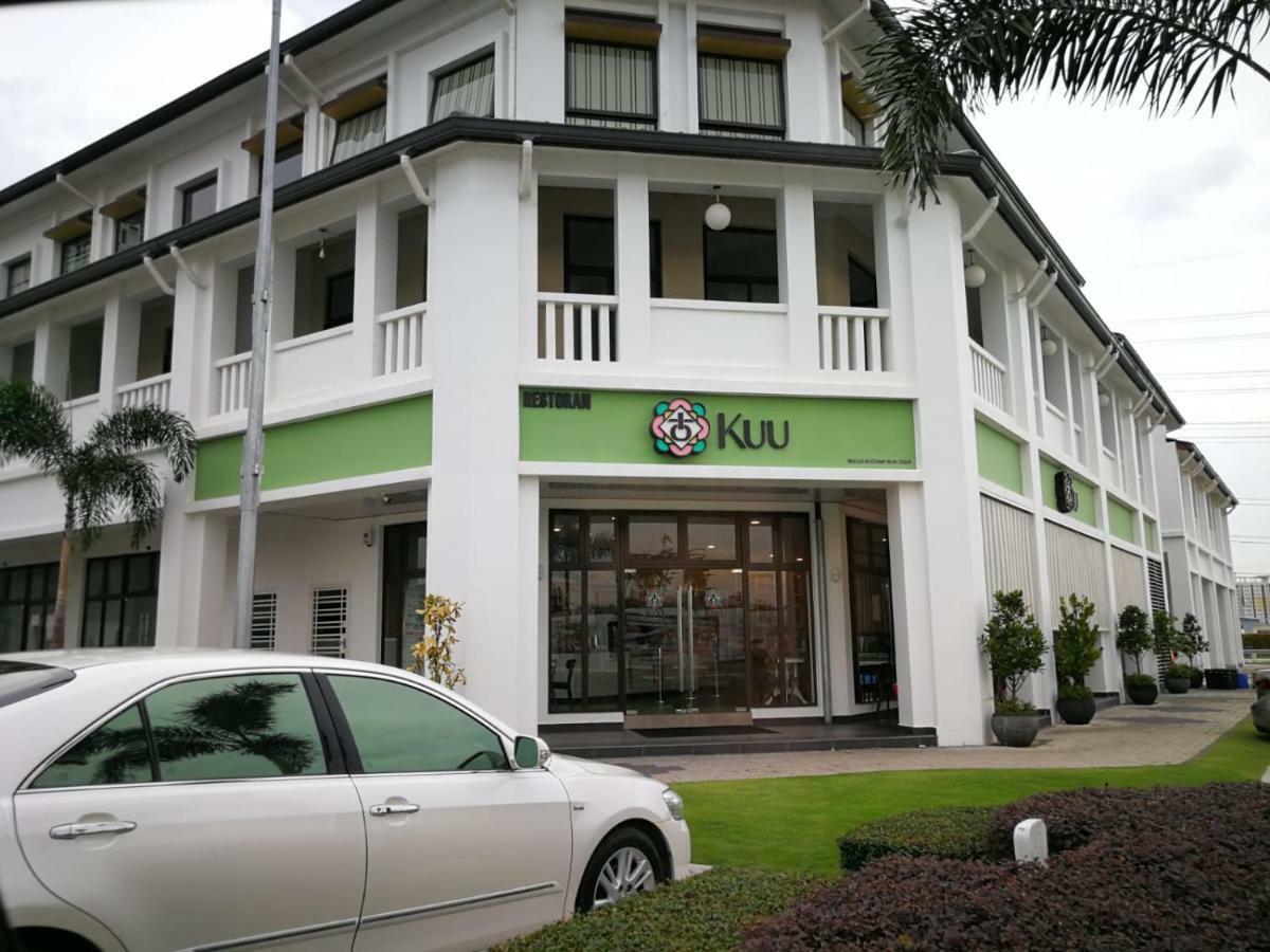 Econest Apartment By The One - Educity Nusajaya Nusajaya  Exterior foto